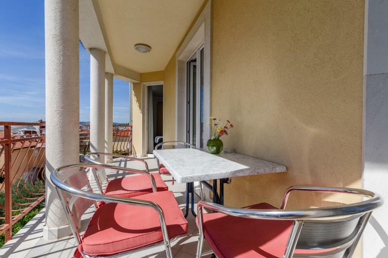 Apartment Mary Trogir Dış mekan fotoğraf